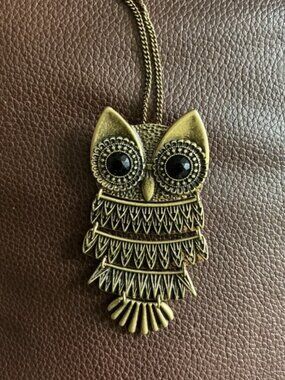 Vintage Articulated Owl Brooch/Necklace By Shofel Bros. Manufacturing Company